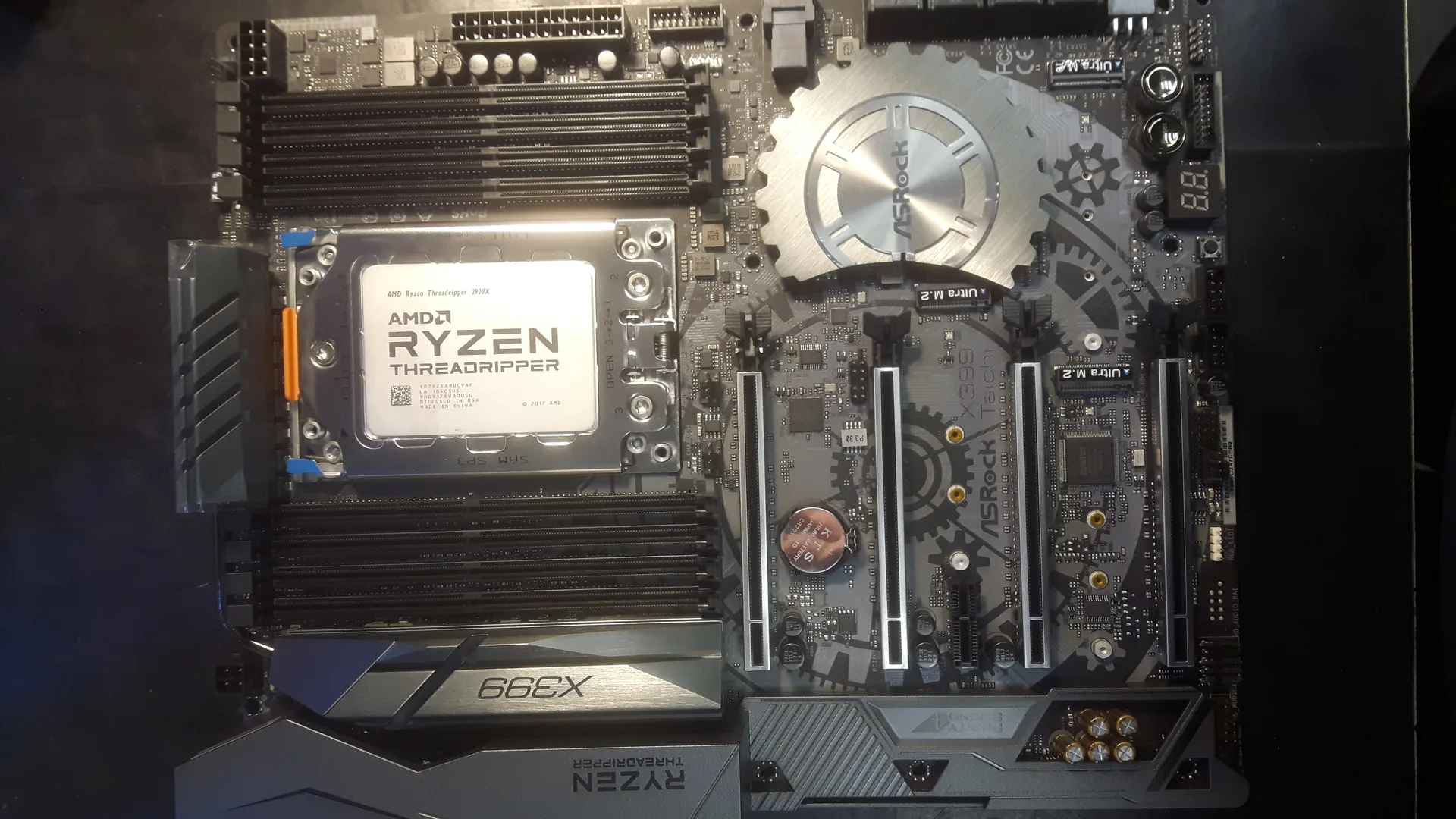 Montage haute performance autour d’un processeur AMD Threadripper