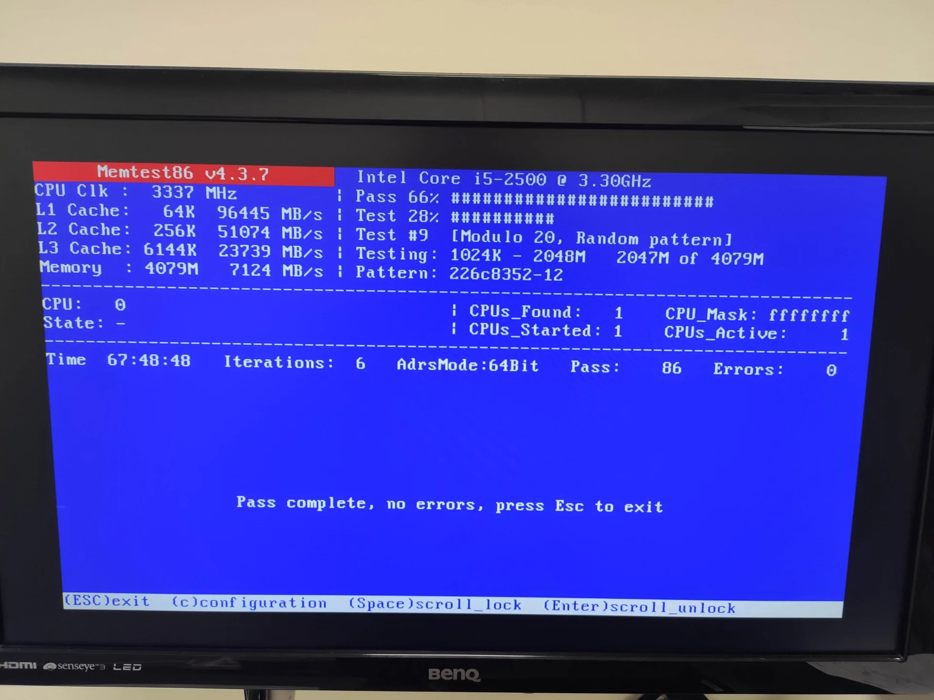 Test de mémoire vive MemTest en cours sur un PC